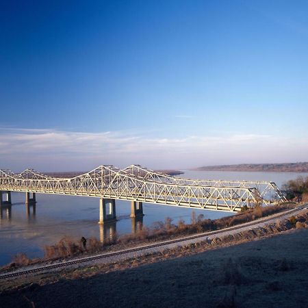 The Bridges Hotel Natchez Eksteriør bilde